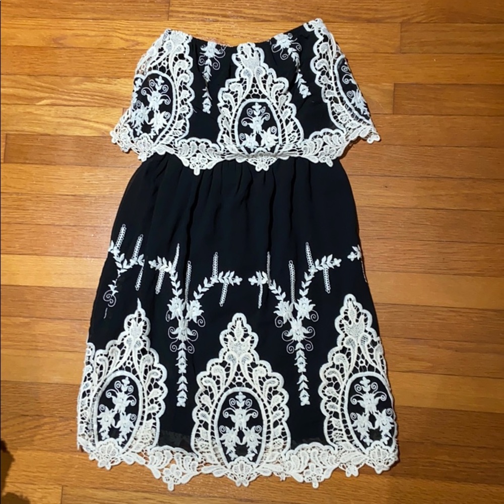 Strapless Black Dress with White Embroidery